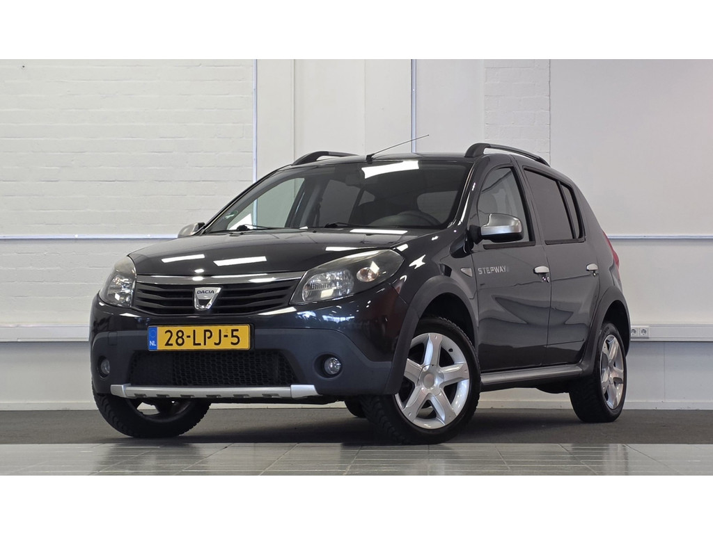 Dacia Sandero Stepway 1.6i Exclusive Trekhaak Airco 3e Eigenaar Allseason banden 52210632-0.jpg | van den Boog Automotive