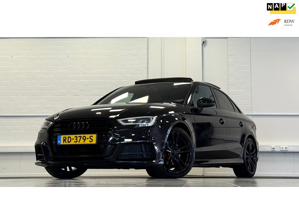 Audi A3 Limousine 1.5 TFSI CoD Sport S Line Edition Panoramadak Virtual cockpit 53424133-0.jpg | van den Boog Automotive